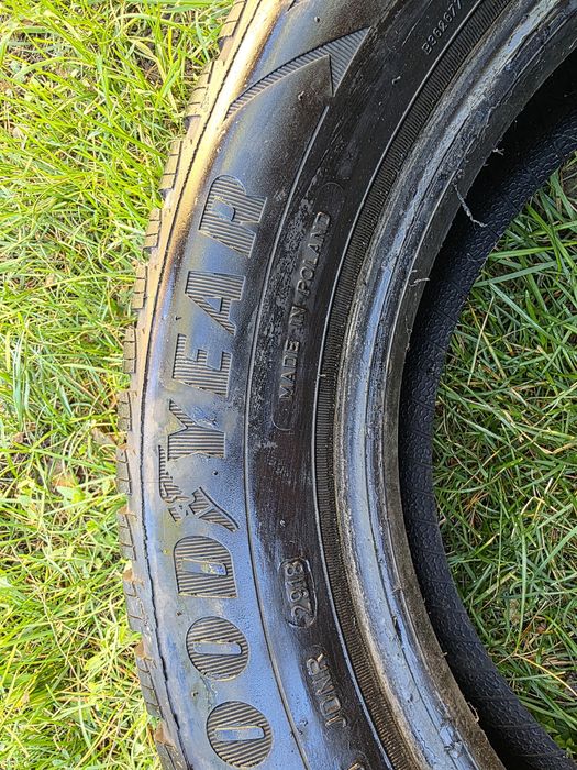 Anvelopă iarnă Goodyear