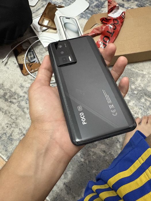 Продаю телефон поко ф 5 про