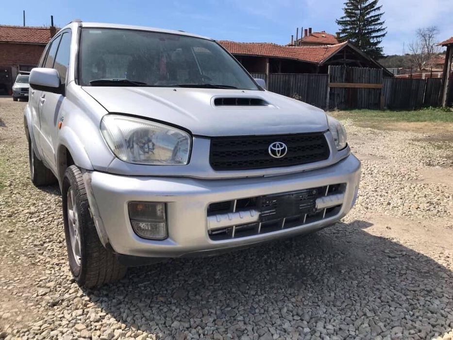 Toyota Rav4 2.0 d4d на части