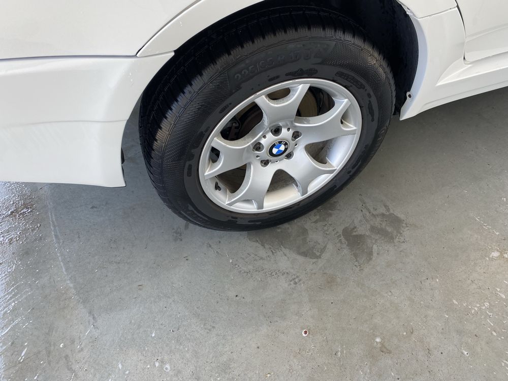 Bmw x3  регистриран  с пълно автокаско