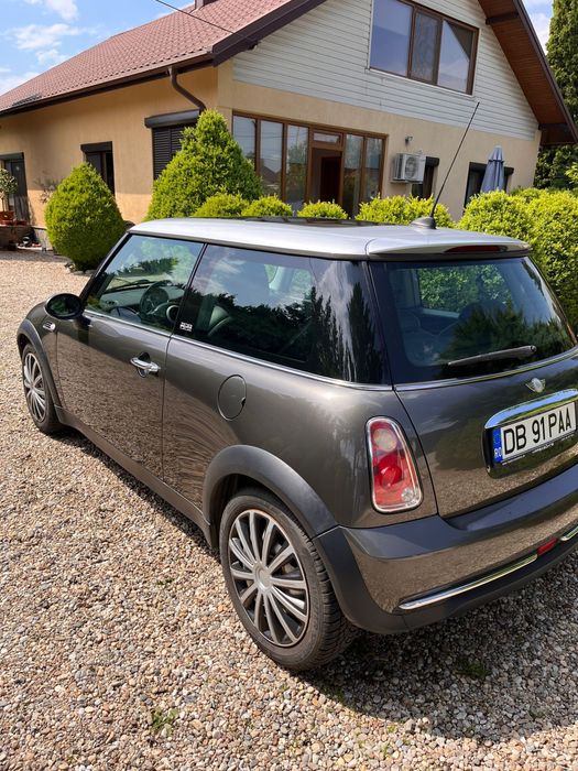 Mini Cooper an 2006 1.6 benzina