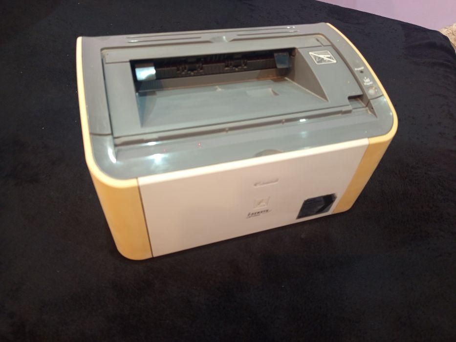 Лазерный принтер Canon 2900 .