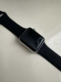 продам Apple Watch series 3 38mm серебристые