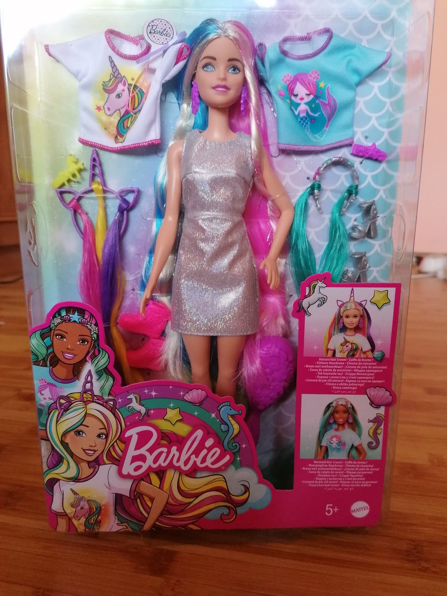 Vând păpuși Barbie
