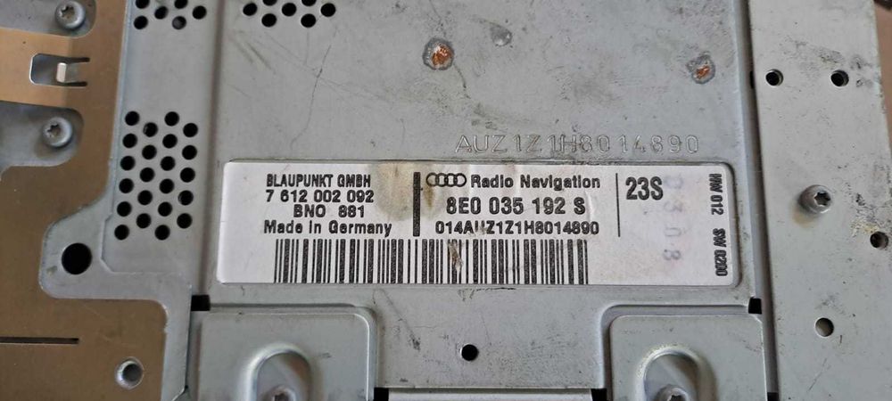 CD Player Navigatie Originala Blaupunkt Audi A4 B7