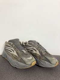 Adidas Yeezy 700 V2 Geode (Nike Jordan )