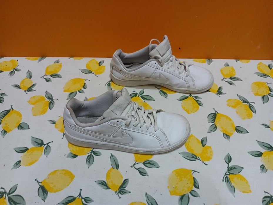 Nike кожени N 38,5 - 15 лв