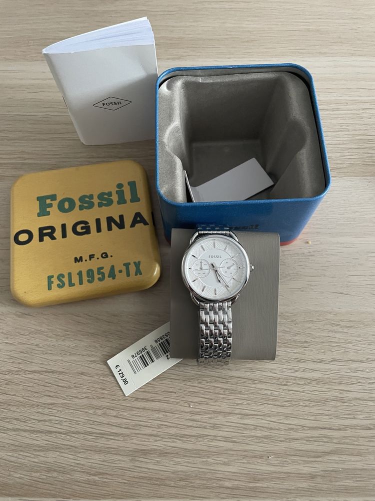 Vând ceas FOSSIL dama!!!