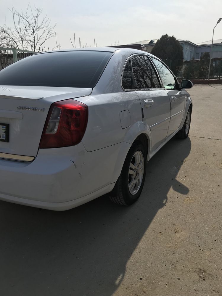 Lacetti alo xolatda