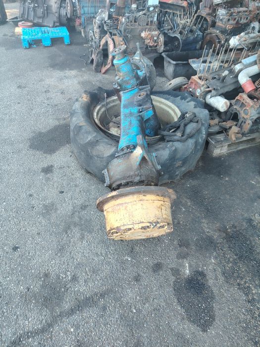 Punte fata tractor fiat 1300