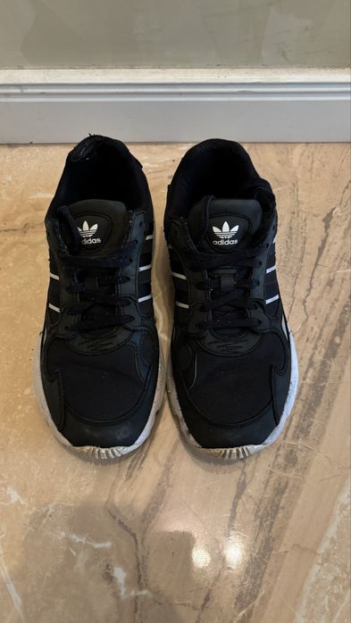 Женски маратонки Adidas Originals Falcon