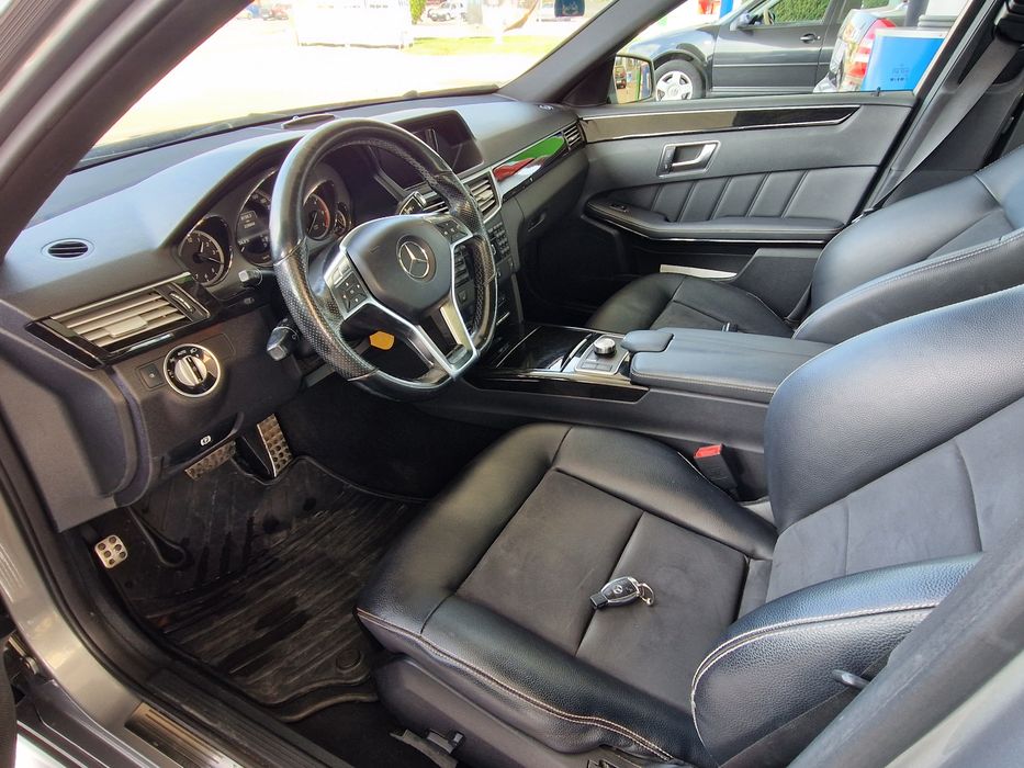 Mercedes E350 4 matic AMG