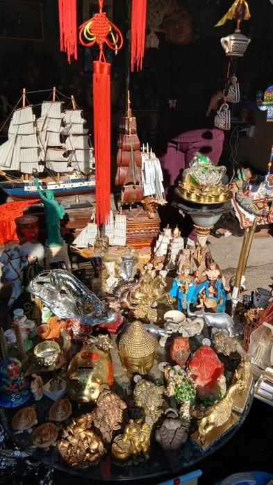 Antikvar suvinerlar hilma hil asartiment