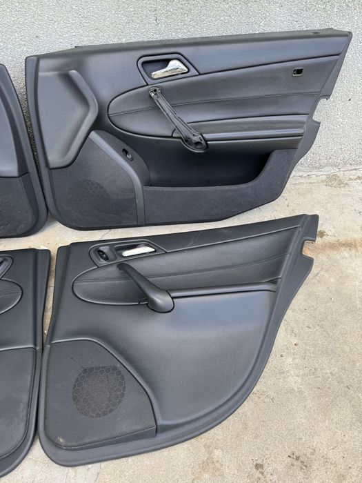 Кожен салон за Mercedes C класа W203 седан