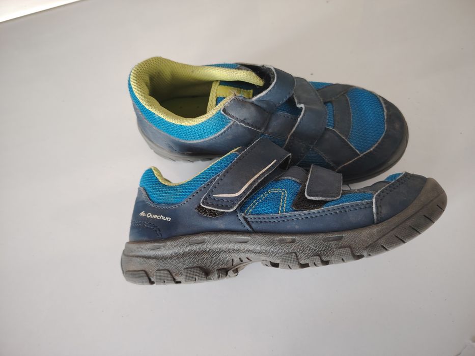 Adidași baietii mărime 30