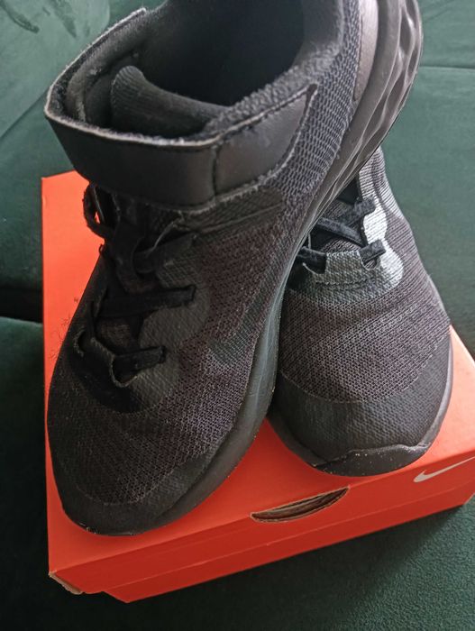 Adidasi Nike copii 34