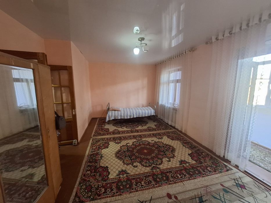 Srochna 1 Xonali Kvartira Ijaraga Topshiriladi.  Faqat Oilaga