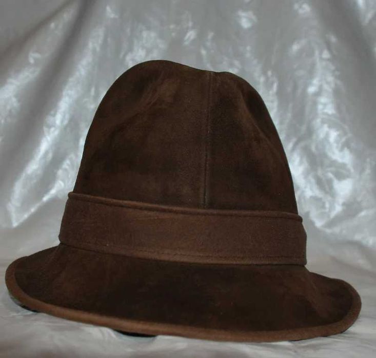 Palarii de barbati din lana si Piele