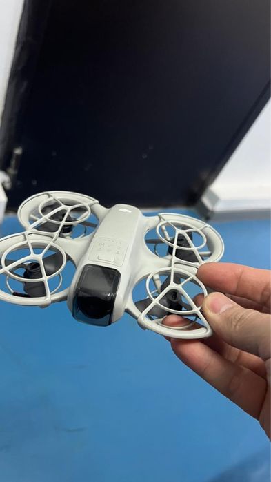 Продам дрон DJI NEO
