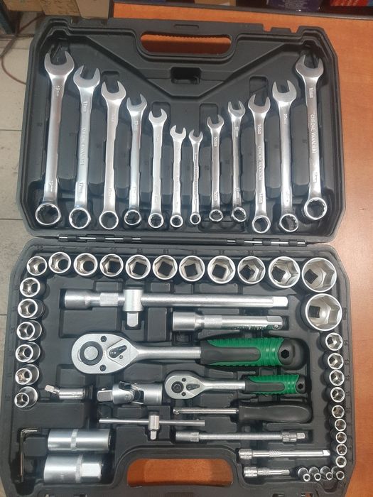 Набор инструментов CR-V 61 предмеь