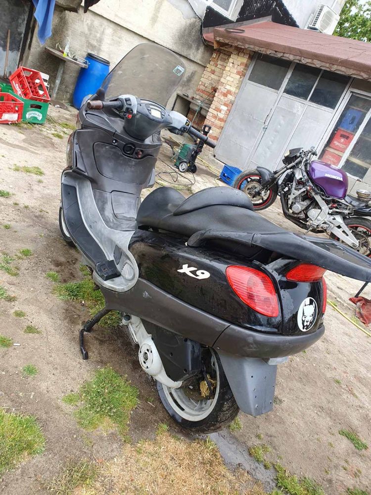 Piaggio X9 200 - НА ЧАСТИ