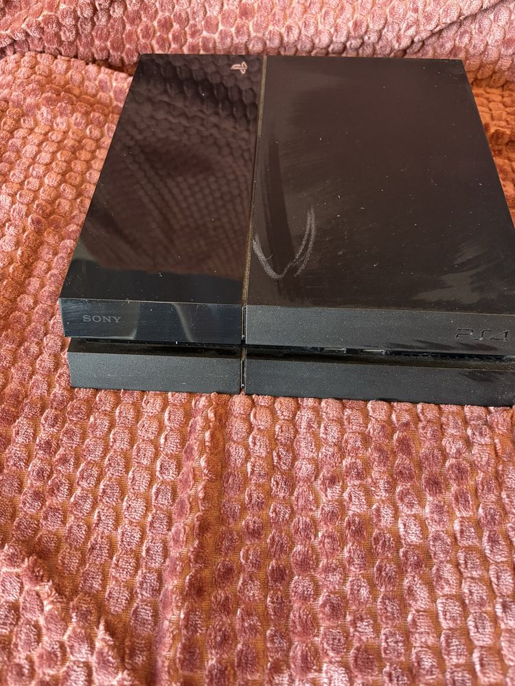 Playstation 4 - Неработещ
