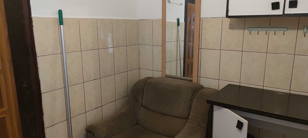 Garsoniera mica, Carierei, mobilata si utilata, posibil rate / schimb