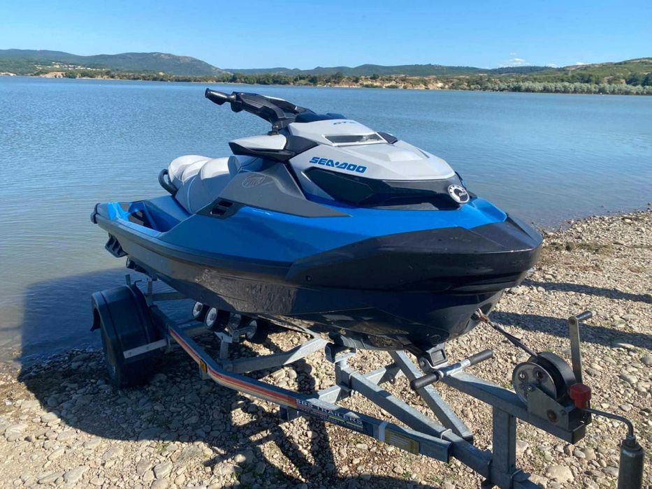 Seadoo GTX  2021, Регистриран в МА, продава се с колесара