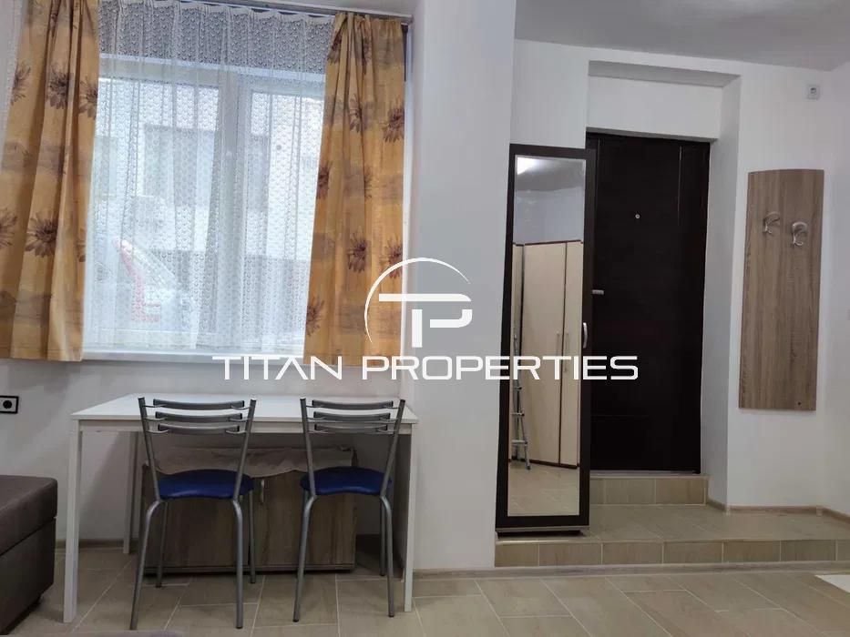 Дава се под наем Двустаен апартамент в Варна, Лятно кино Тракия - 60 кв.м за 300 € - Снимка #1