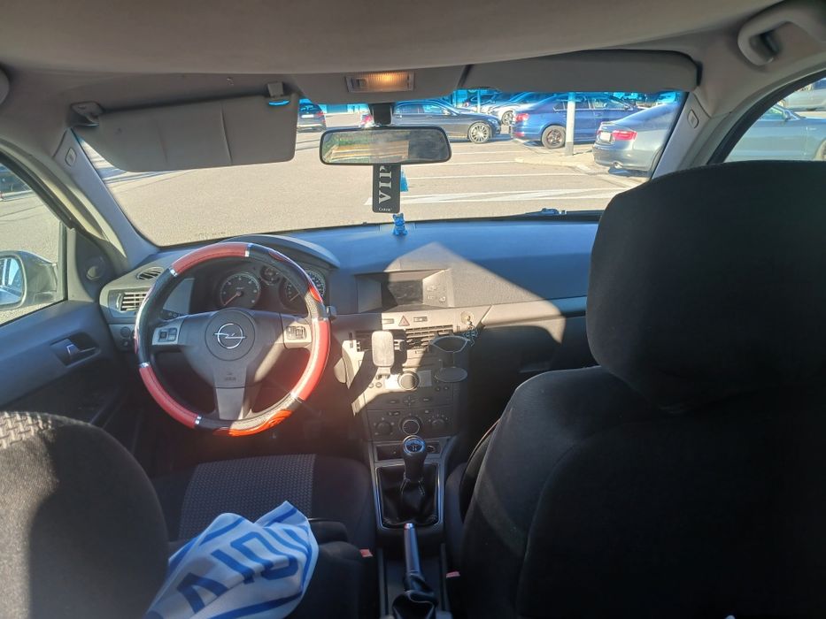 Opel Astra h 2005