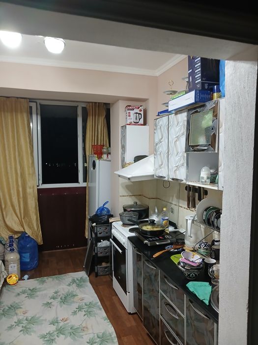 Продается квартира 4 комн на куйлюке 5 массив[RV33]