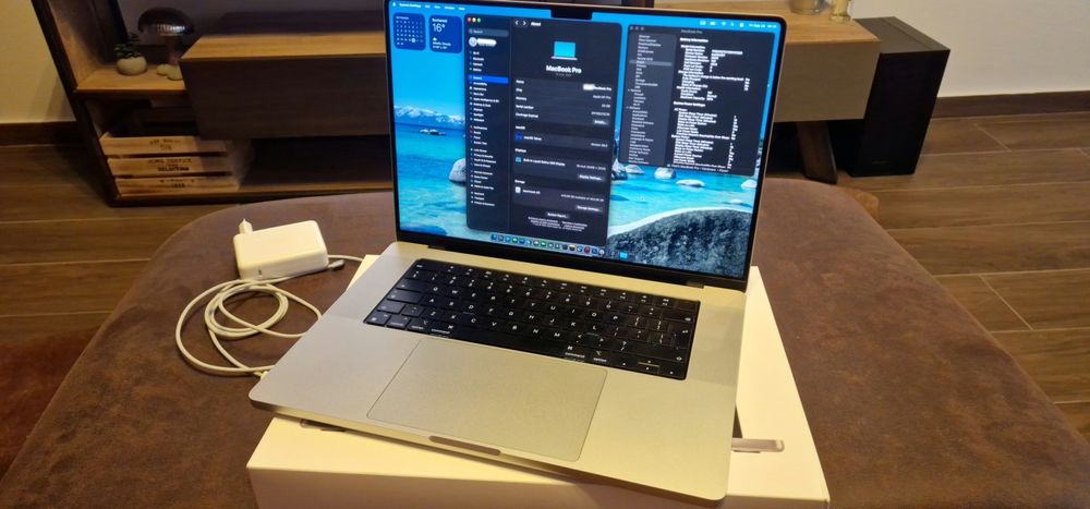 MacBook Pro M1, 16 inch, 32 GB RAM, 512 Storage