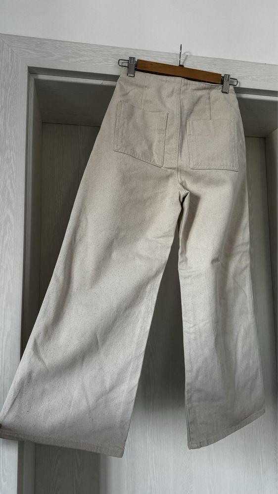 Pantaloni culotte Zara