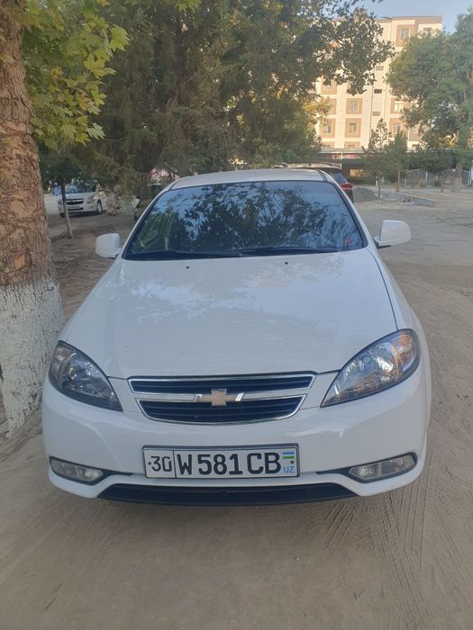 Gentra sotiladi holati yaxshi 2016 yil probeg 170000