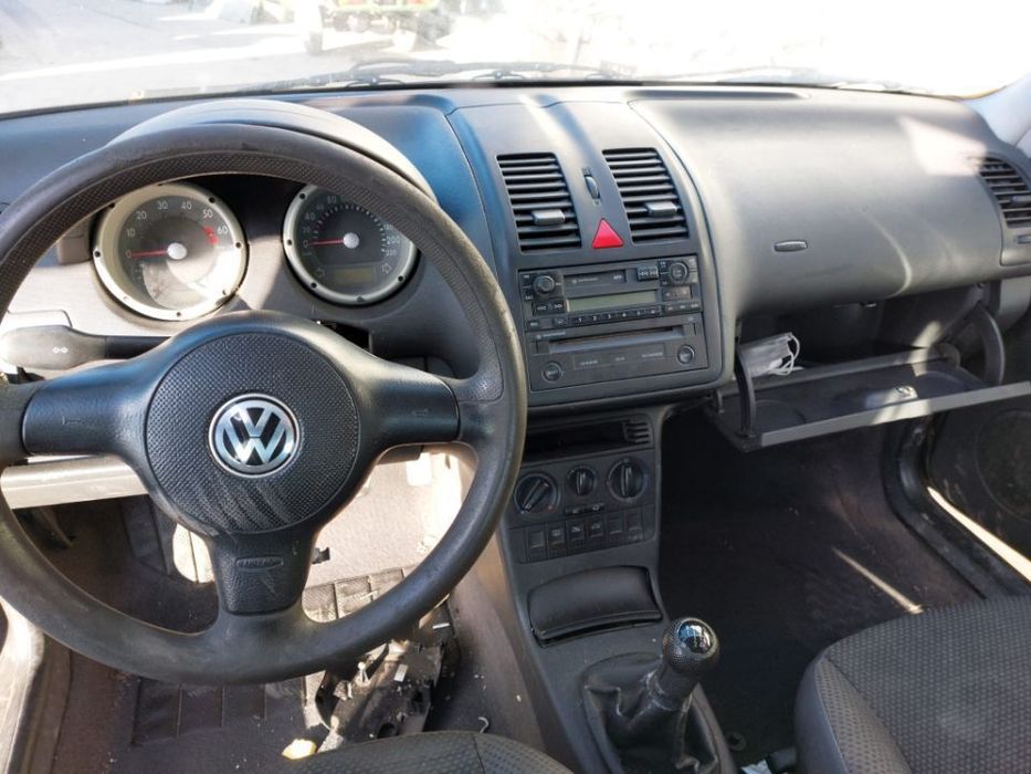 Dezmembrari Volkswagen Polo 1.4 MPi 2001