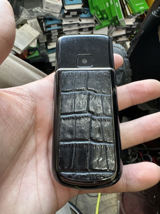 Продам легендарную Nokia 8800