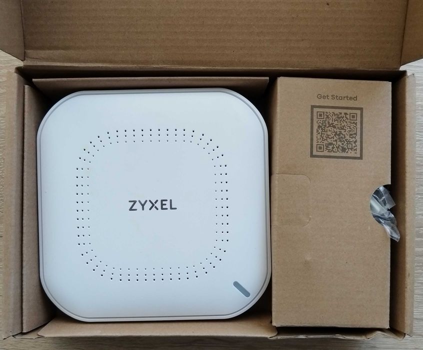 Безжична точка за достъп ZYXEL NWA50AX PRO, WiFi6, AX3000, PoE