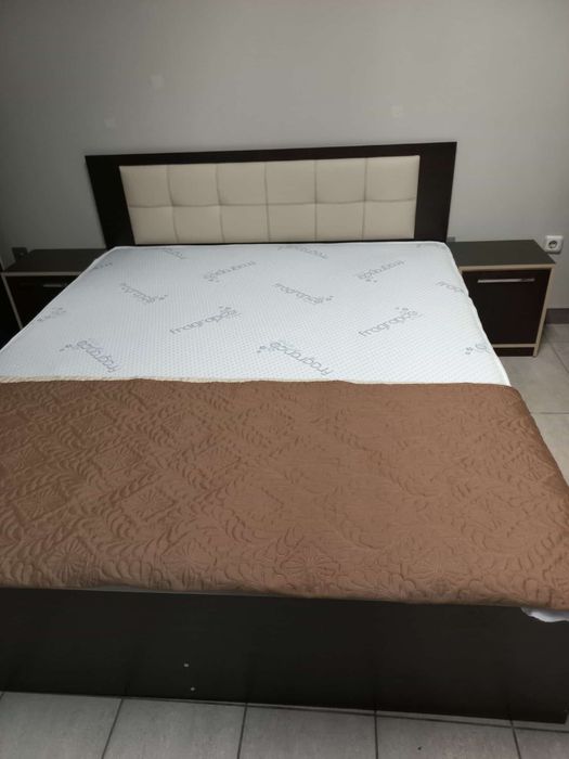 Спалня чисто нова в кашон от нов дом