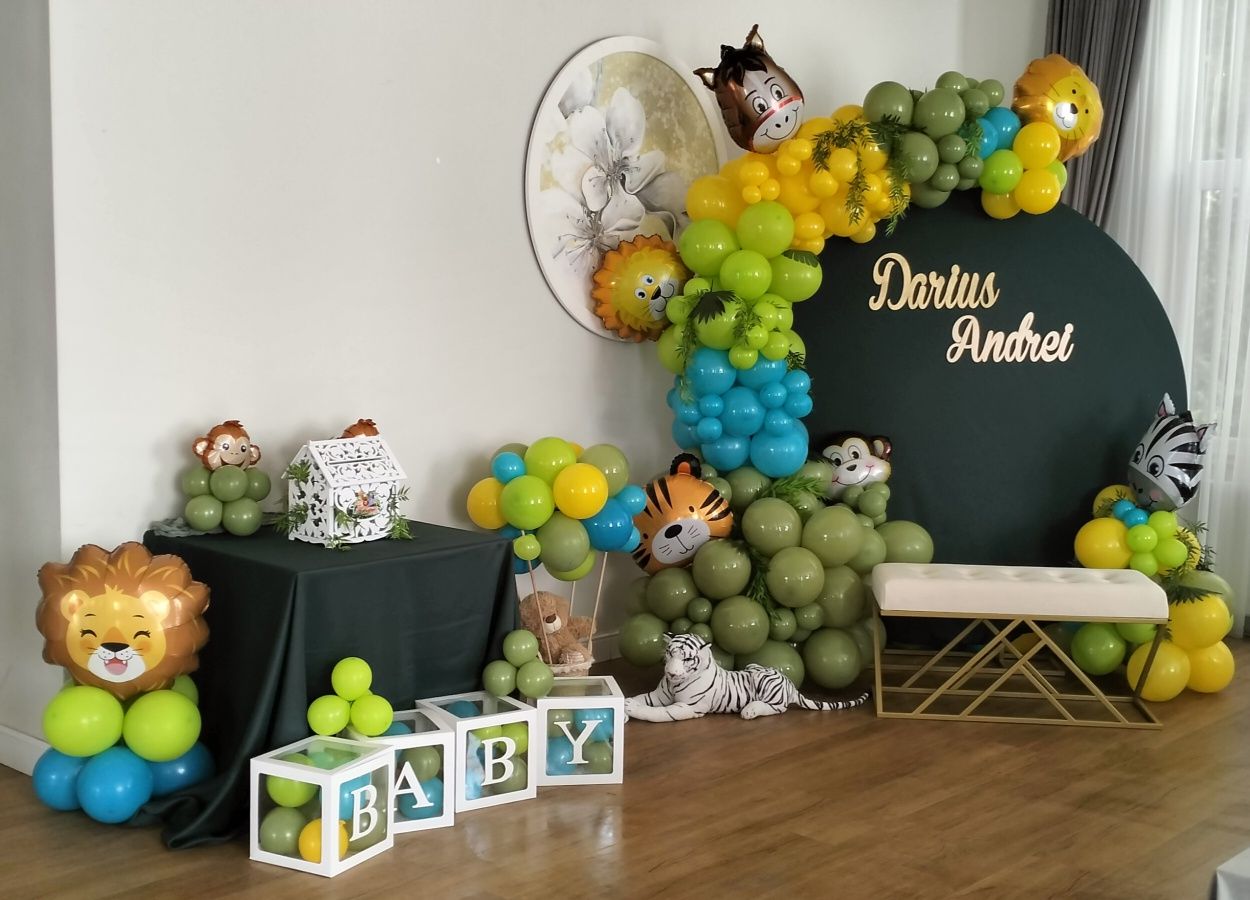 Aranjamente, decor - arcada baloane, photocorner evenimente