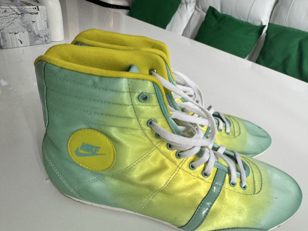 Nike маратонки 40.5