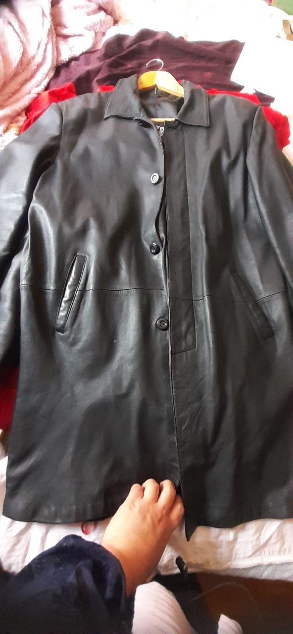 Продам  мужской удлинённый пиджак производство качественный Пекин