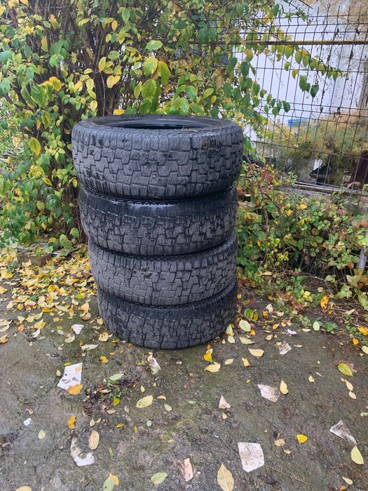 Cauciucuri 275 60 R20