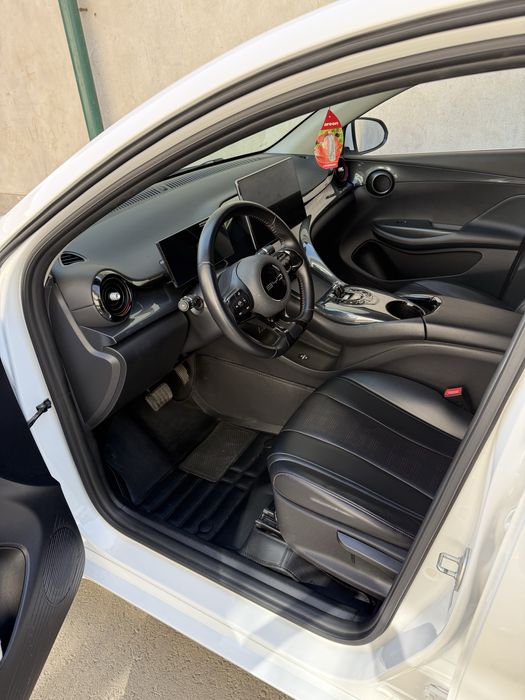 Byd e2 Luxury 405