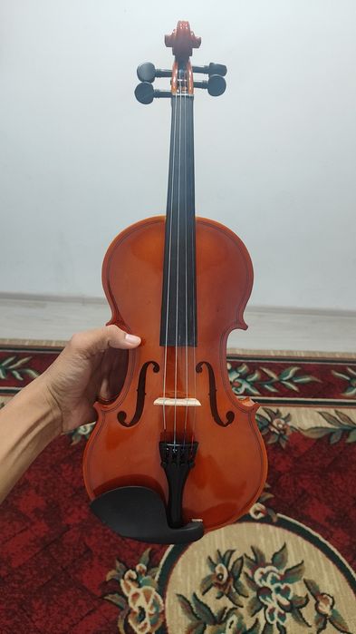 Продам скрипка  3/4  срочно новый