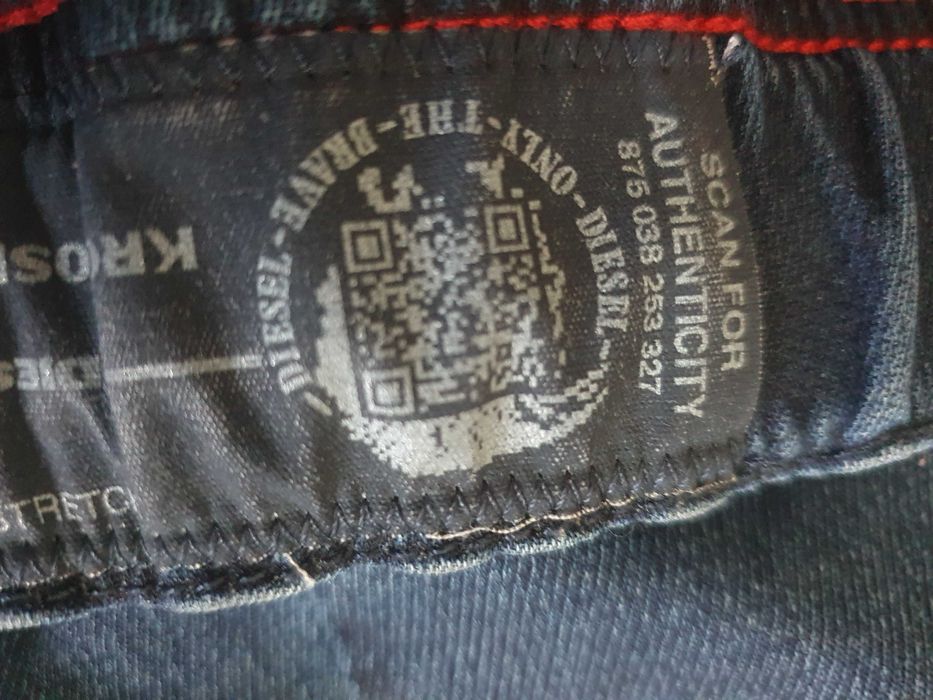 Blugi scurti Diesel barbati