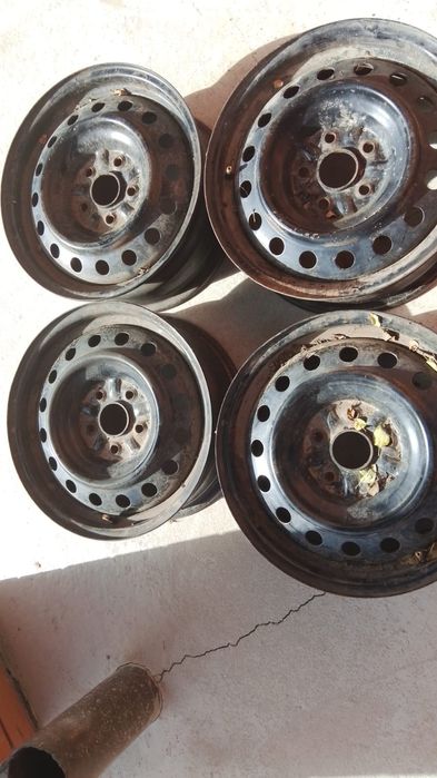 Диски камри R 16 отличн сост