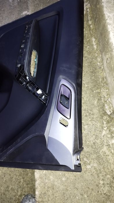 Fata portiera/ușa  stânga față Ford ranger