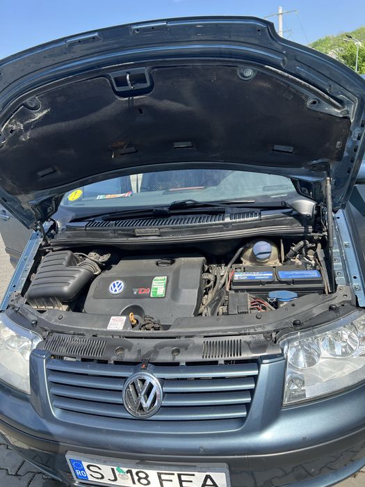 Vând Sharan  1.9 TDI