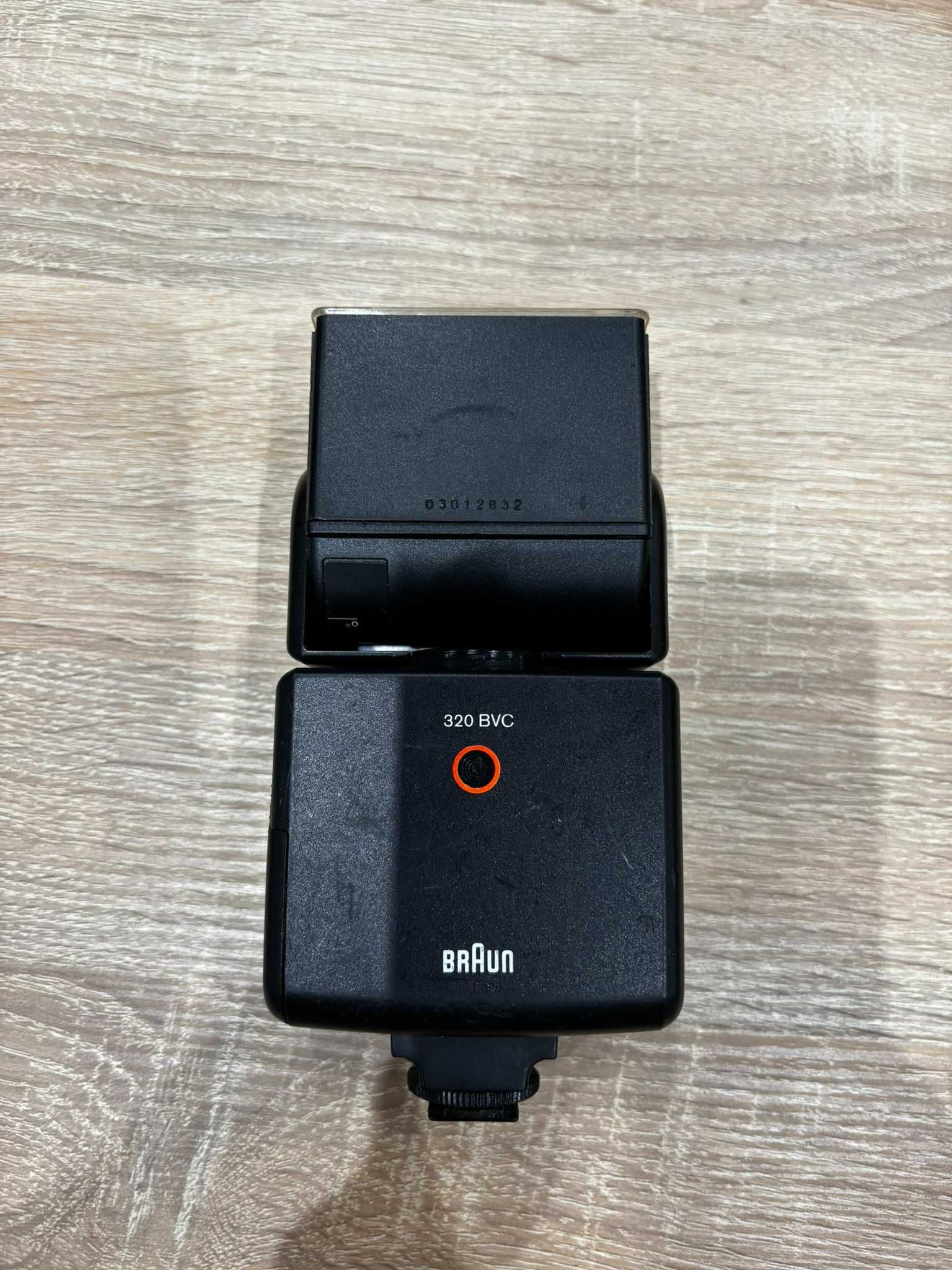 Светкавица BRAUN 320 BVC
