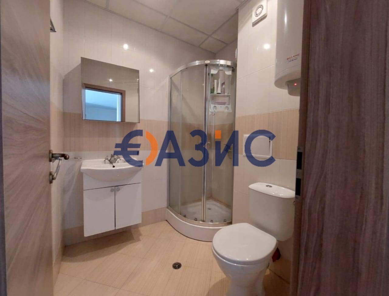 Продава се Тристаен апартамент в к.к. Слънчев бряг - 71 кв.м за 909 €/кв.м - Снимка #11